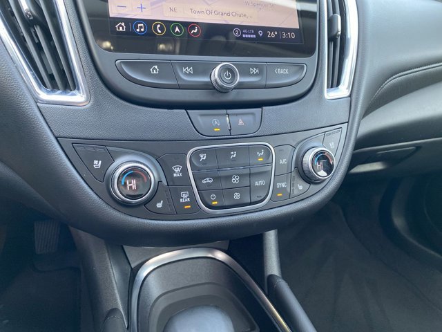 Used 2024 Chevrolet Malibu LT FWD image 18
