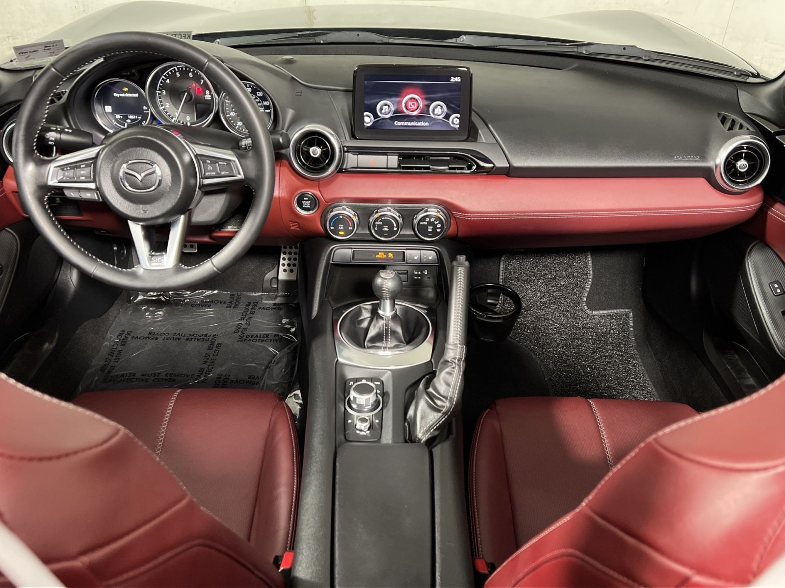 Used 2020 MAZDA MX-5 Miata Grand Touring RWD image 23