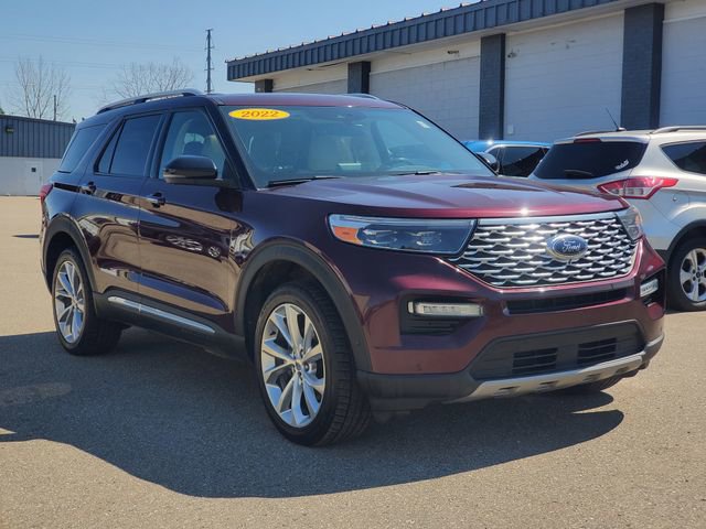 Certified 2022 Ford Explorer Platinum w/ Equipment Group 601A AWD/4WD image 2