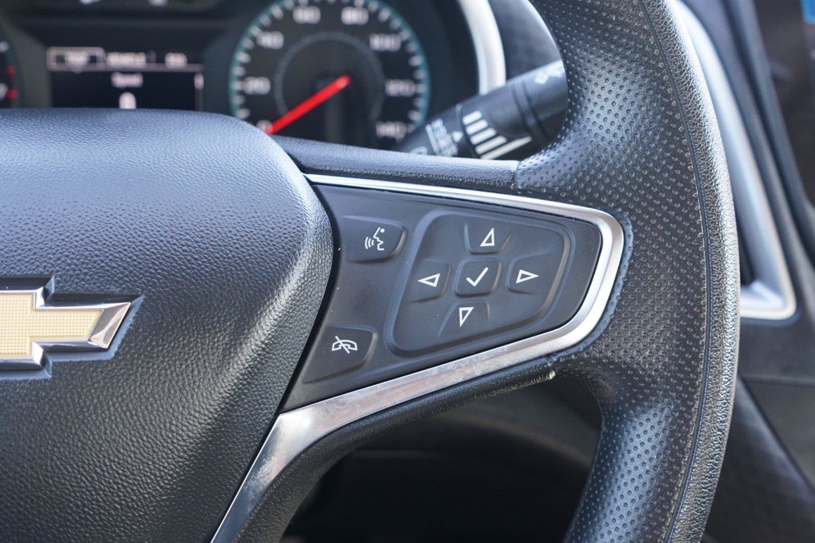 Used 2025 Chevrolet Malibu LT FWD image 16