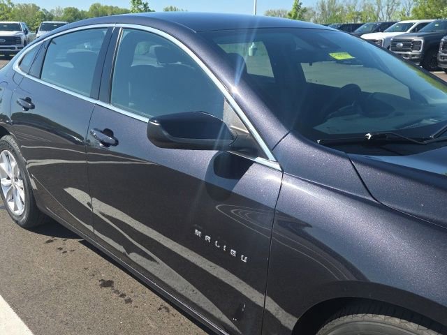 Used 2023 Chevrolet Malibu LT FWD image 5