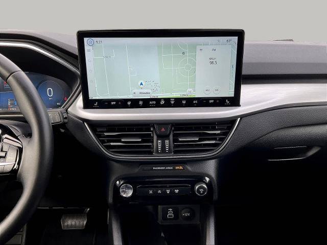 Certified 2025 Ford Escape Platinum AWD/4WD image 11