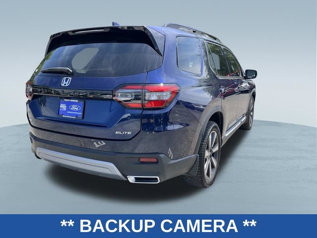 Used 2023 Honda Pilot Elite image 3