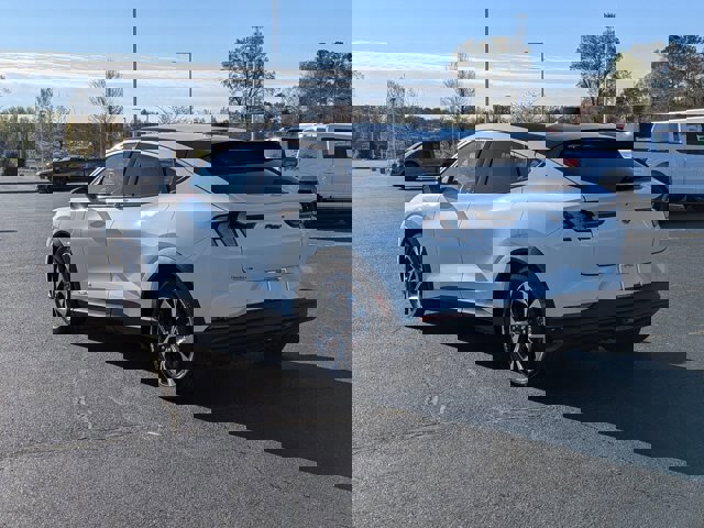 Certified 2025 Ford Mustang Mach-E Select w/ Comfort Package Lite image 3