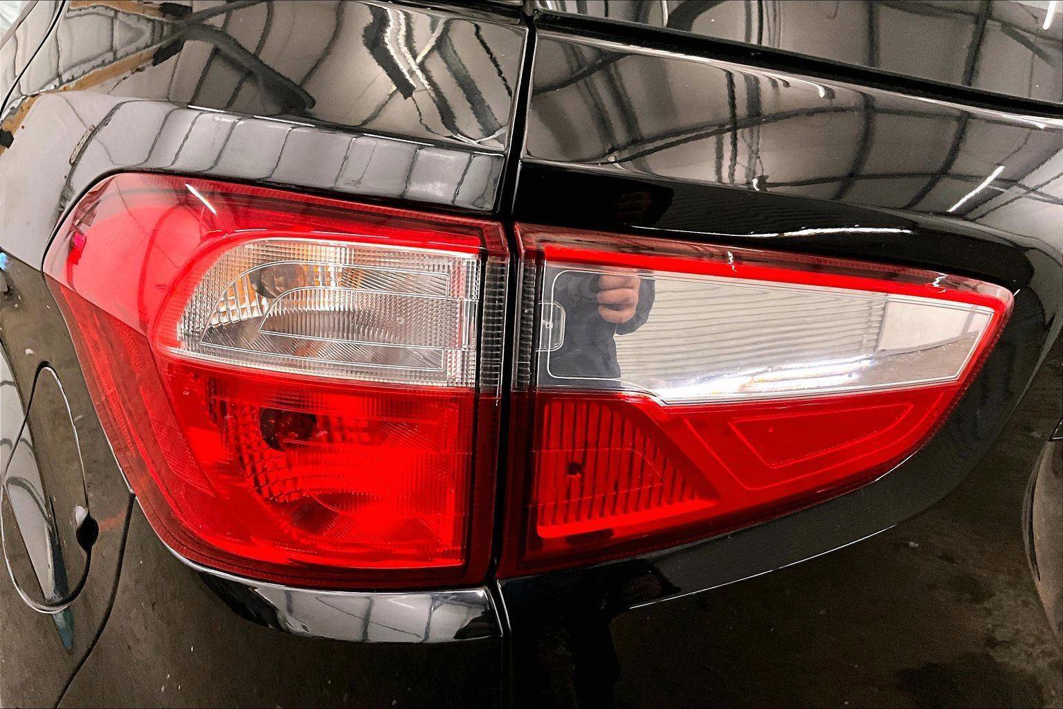 Certified 2020 Ford EcoSport S image 28