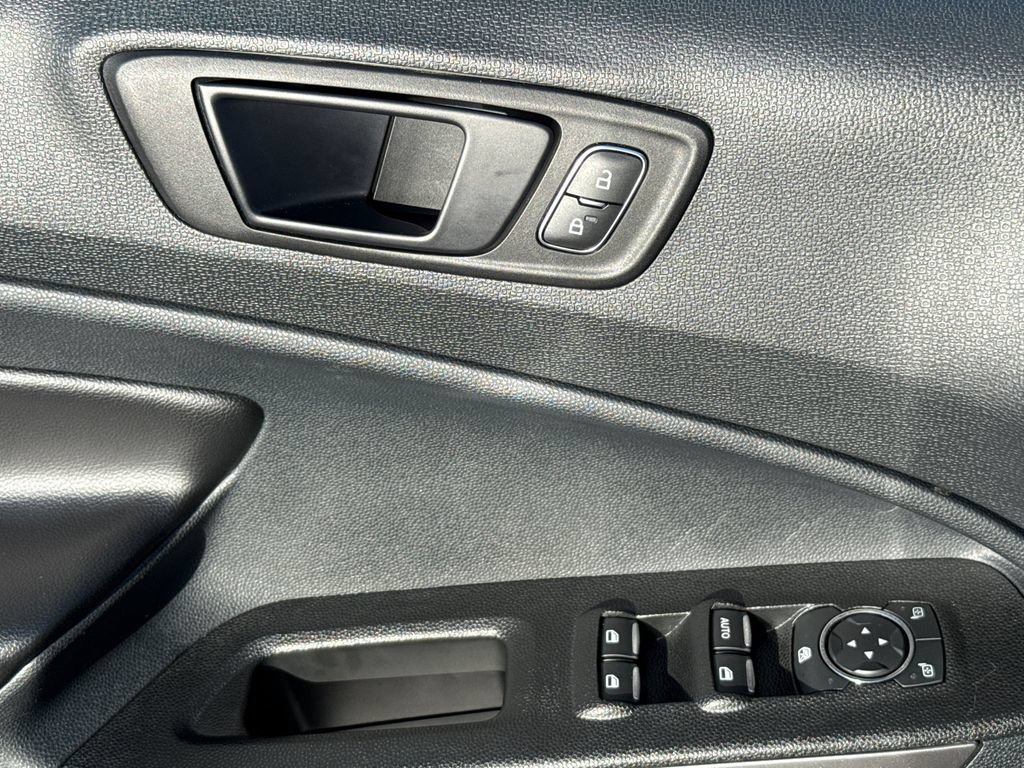 Certified 2022 Ford EcoSport SES AWD/4WD image 22