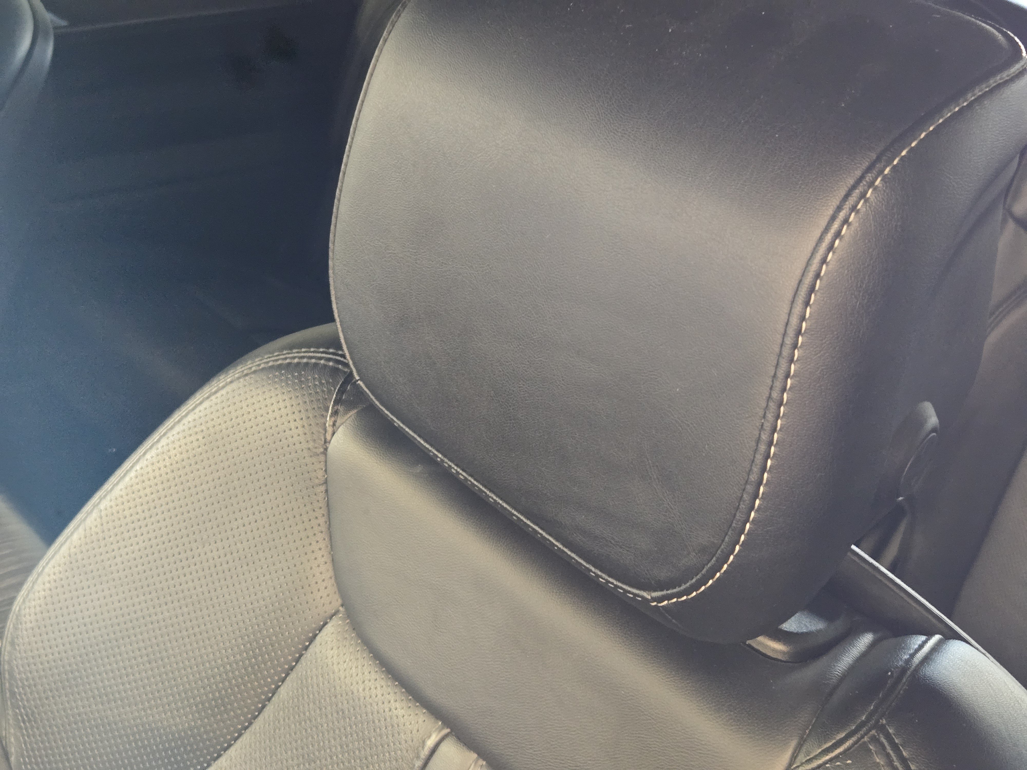 Used 2024 Jeep Wagoneer Series II w/ Flexible Seating Group RWD image 14
