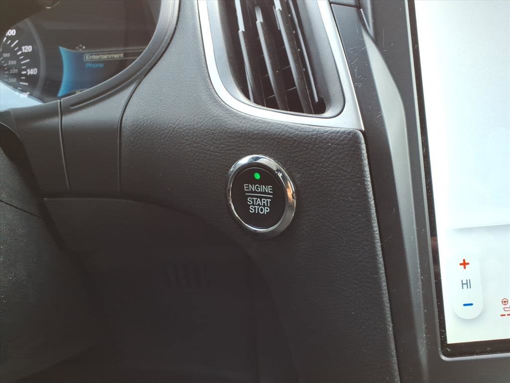 Certified 2024 Ford Edge SEL w/ Convenience Package image 24