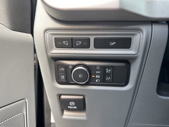 Certified 2022 Ford F150 XLT w/ Equipment Group 302A High image 25