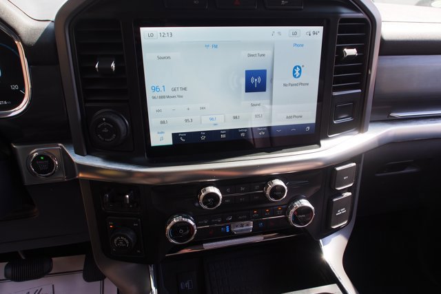 Certified 2022 Ford F150 Lariat w/ Trailer Tow Package image 25