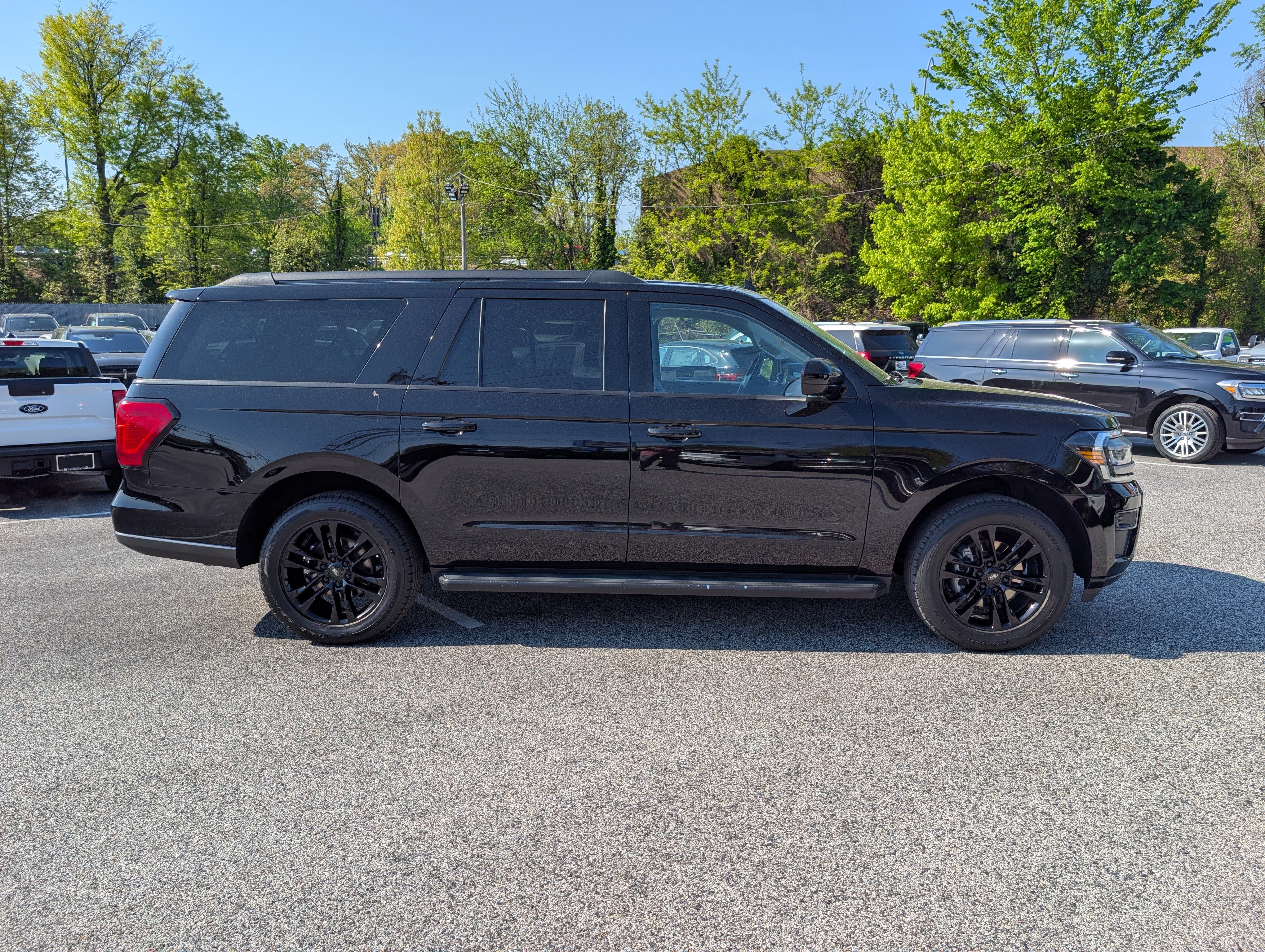 Certified 2022 Ford Expedition Max XLT AWD/4WD image 8