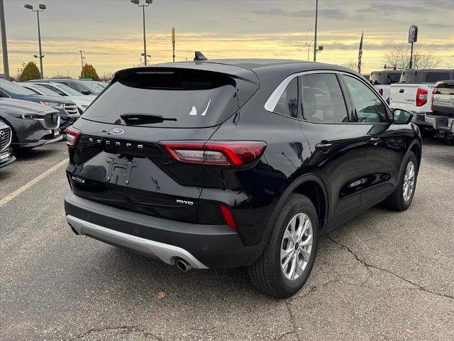 Certified 2023 Ford Escape Active w/ Tech Pack #2 image 5