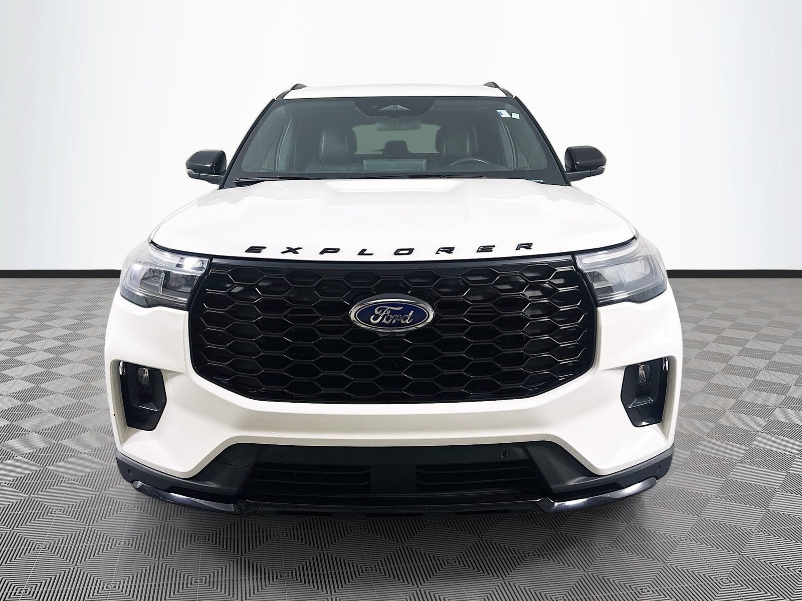 Certified 2025 Ford Explorer ST-Line w/ ST-Line Street Pack AWD/4WD image 2