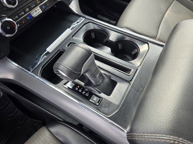 Certified 2025 Ford F150 Lariat w/ FX4 Off-Road Package image 11