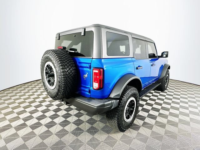 Certified 2022 Ford Bronco Black Diamond w/ Sasquatch Package AWD/4WD image 12