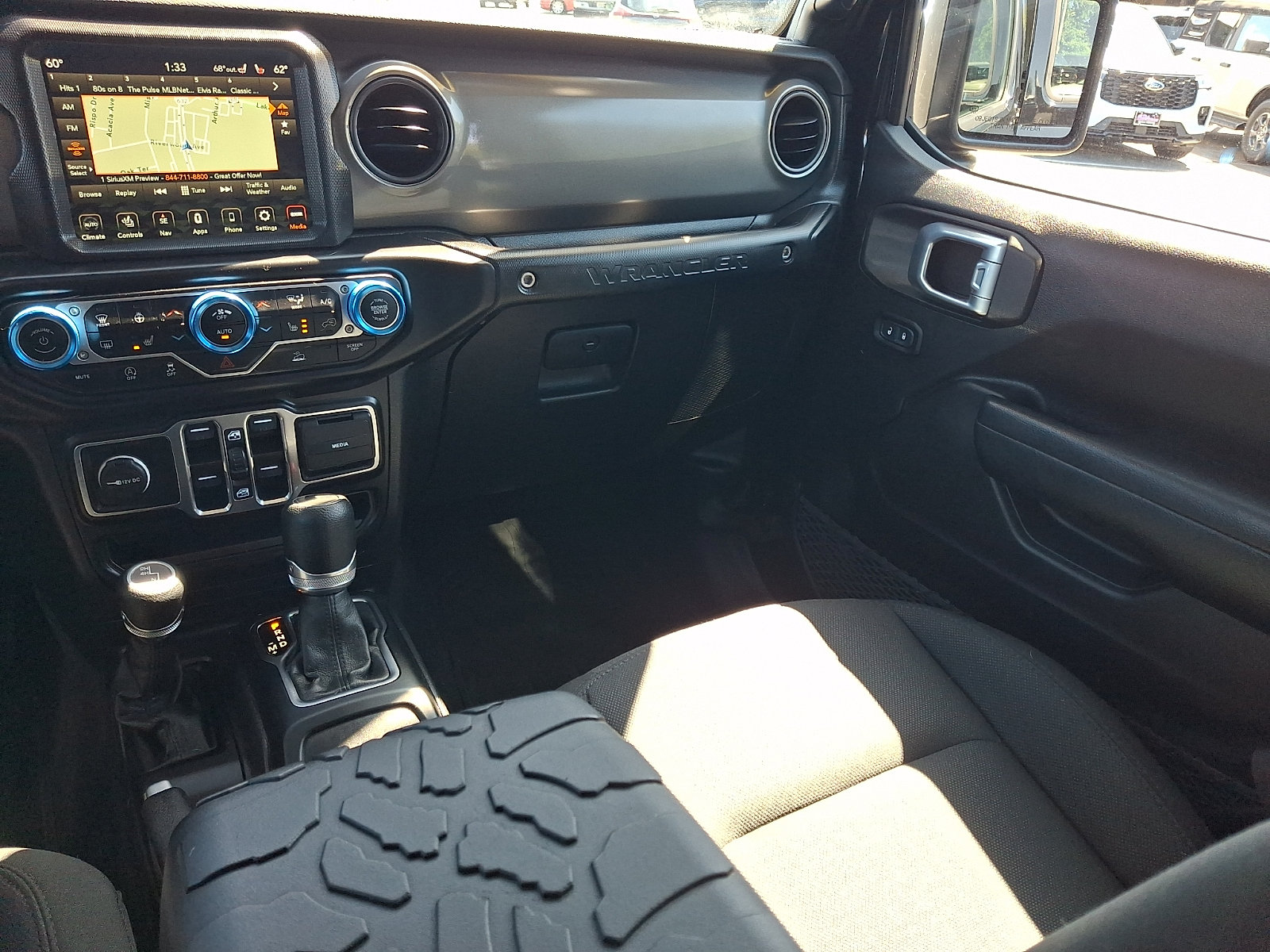 Used 2023 Jeep Wrangler Unlimited Sport AWD/4WD image 16