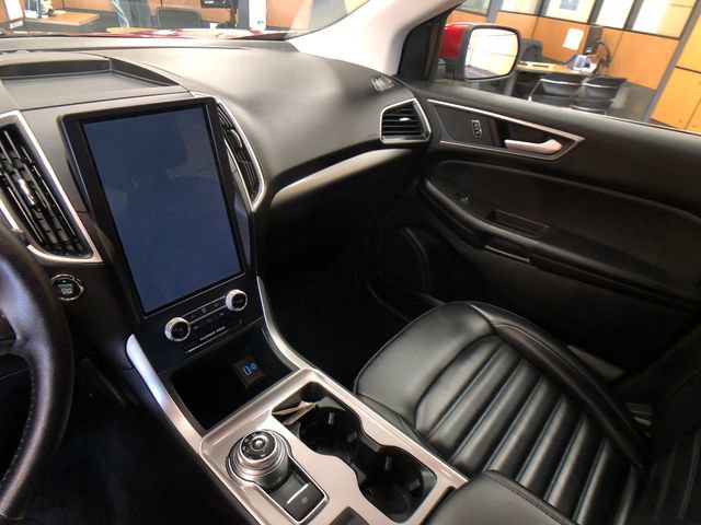 Certified 2024 Ford Edge SEL w/ Convenience Package AWD/4WD image 19