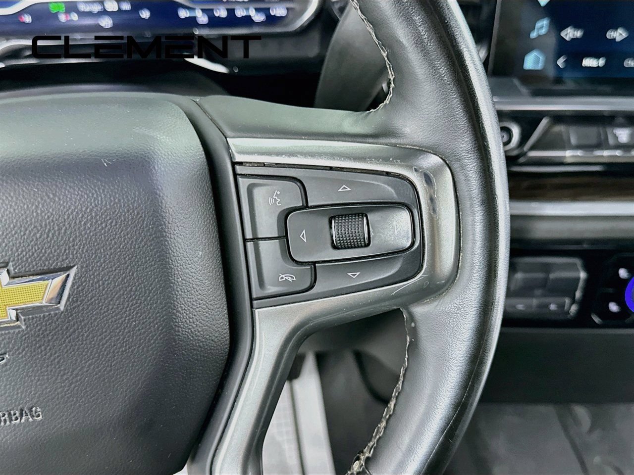 Used 2025 Chevrolet Silverado 2500 LT AWD/4WD image 17