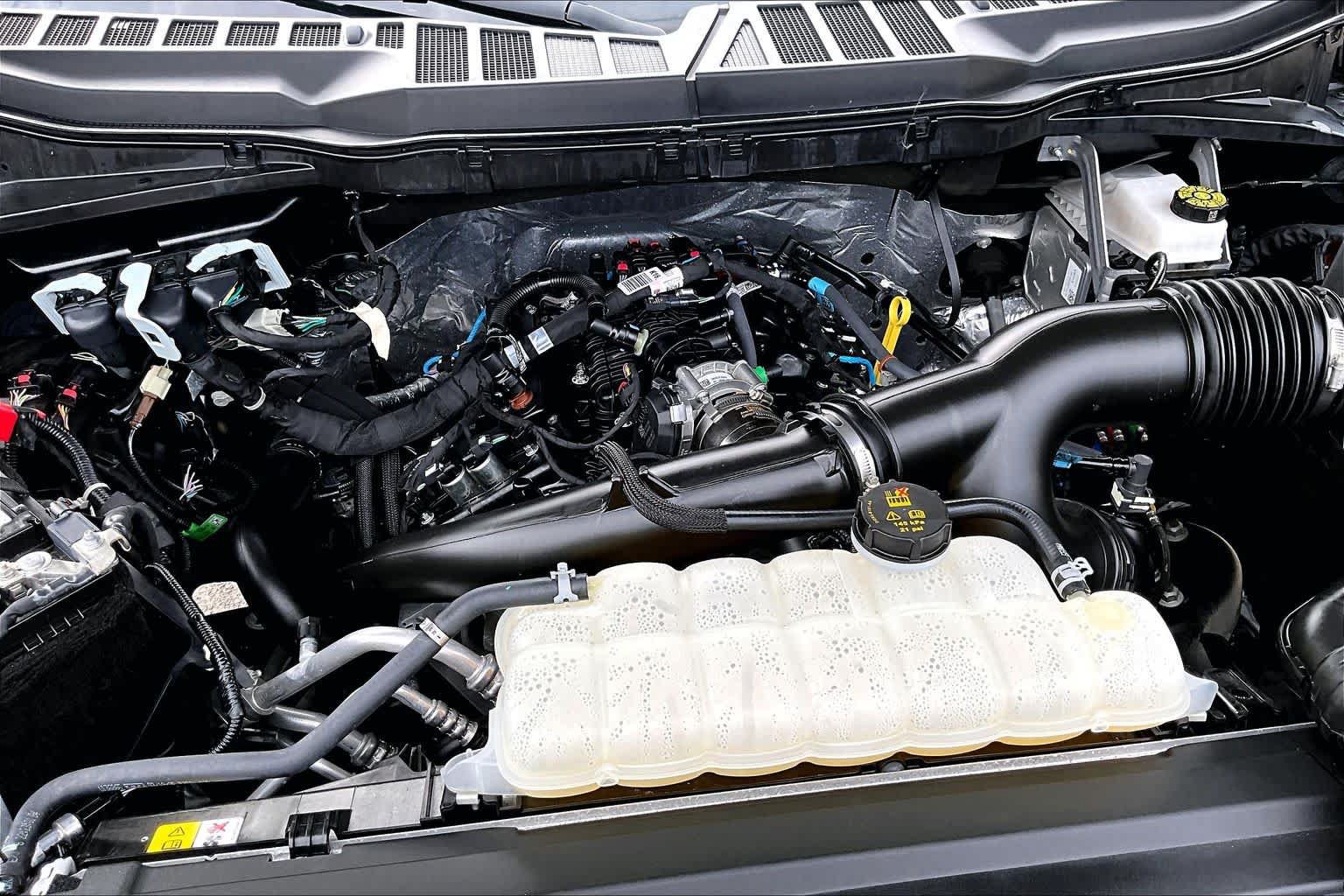 Certified 2025 Ford F150 STX AWD/4WD image 36