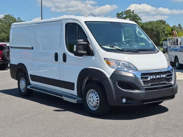 Used 2025 RAM ProMaster 2500 w/ U-Haul Equipment Group FWD image 2