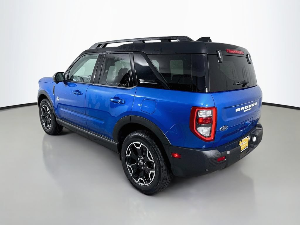 Certified 2025 Ford Bronco Sport Outer Banks w/ Outer Banks Tech Package+ AWD/4WD image 10
