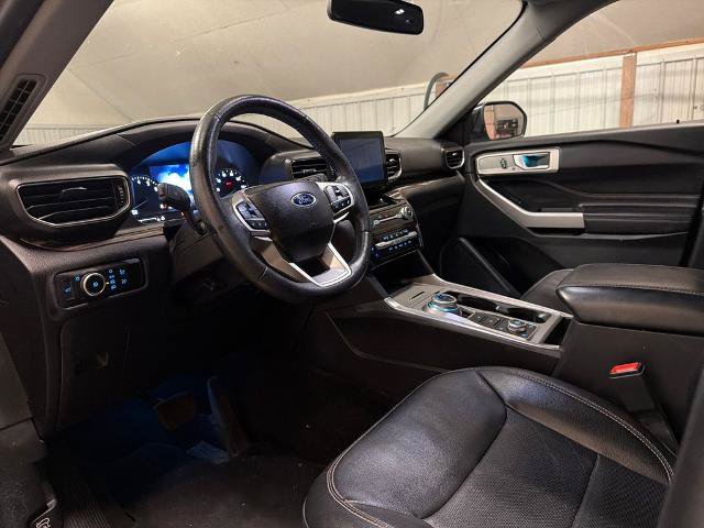 Certified 2023 Ford Explorer Limited AWD/4WD image 9