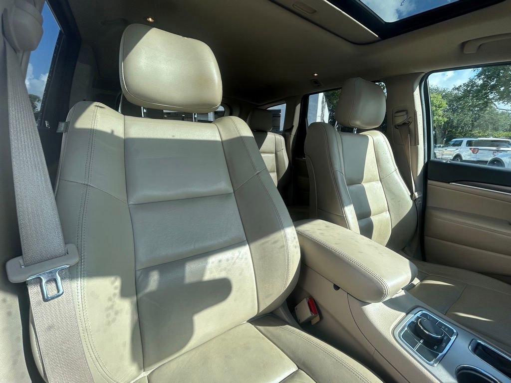 Used 2017 Jeep Grand Cherokee Limited image 28
