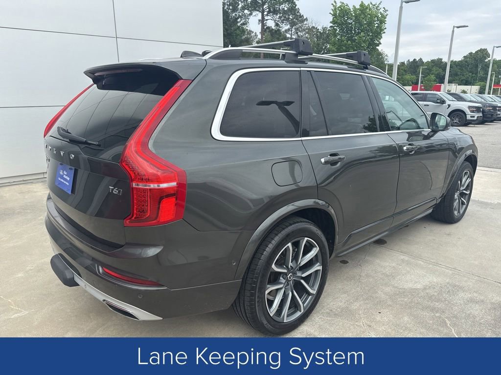 Used 2018 Volvo XC90 T6 Momentum w/ Convenience Package AWD/4WD image 7