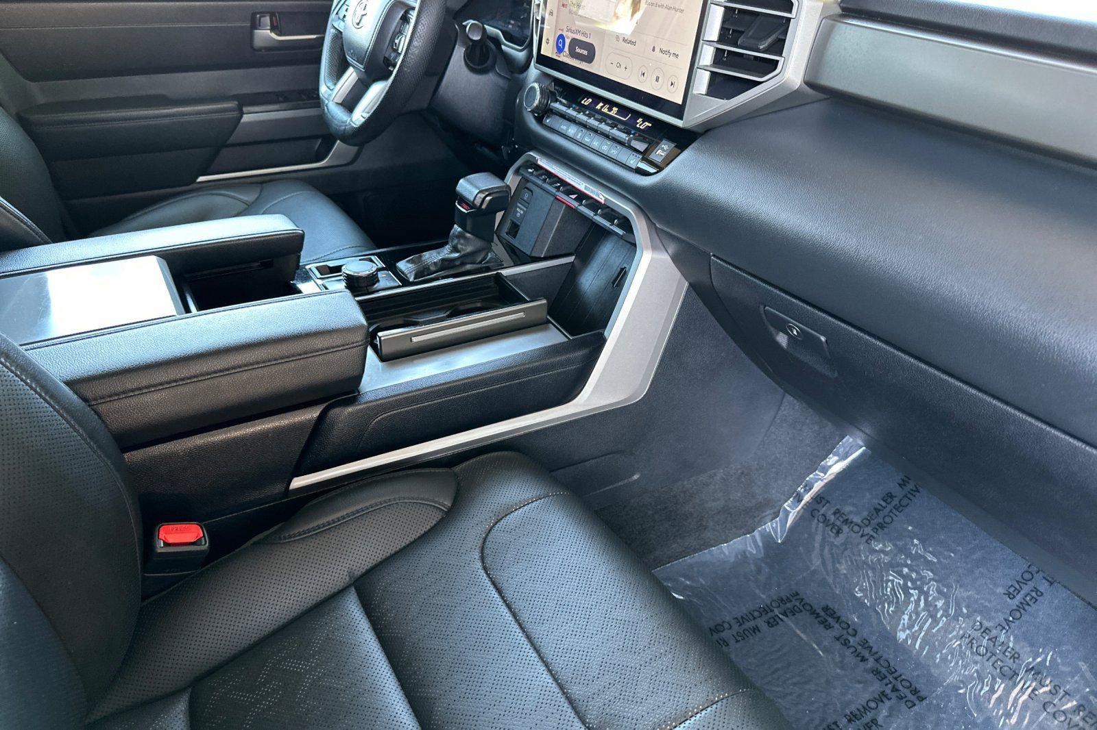 Used 2024 Toyota Sequoia SR5 w/ SR5 Premium Package AWD/4WD image 19