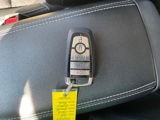 Certified 2025 Ford Escape SE FWD image 24