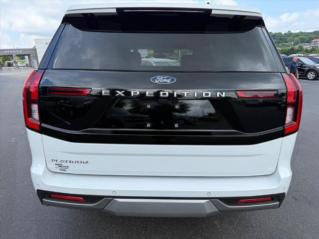 Certified 2025 Ford Expedition Platinum AWD/4WD image 6