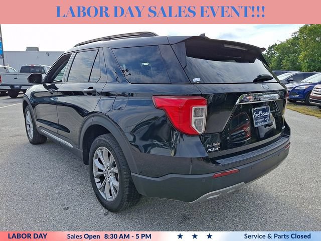 Certified 2023 Ford Explorer XLT w/ Equipment Group 202A AWD/4WD image 4