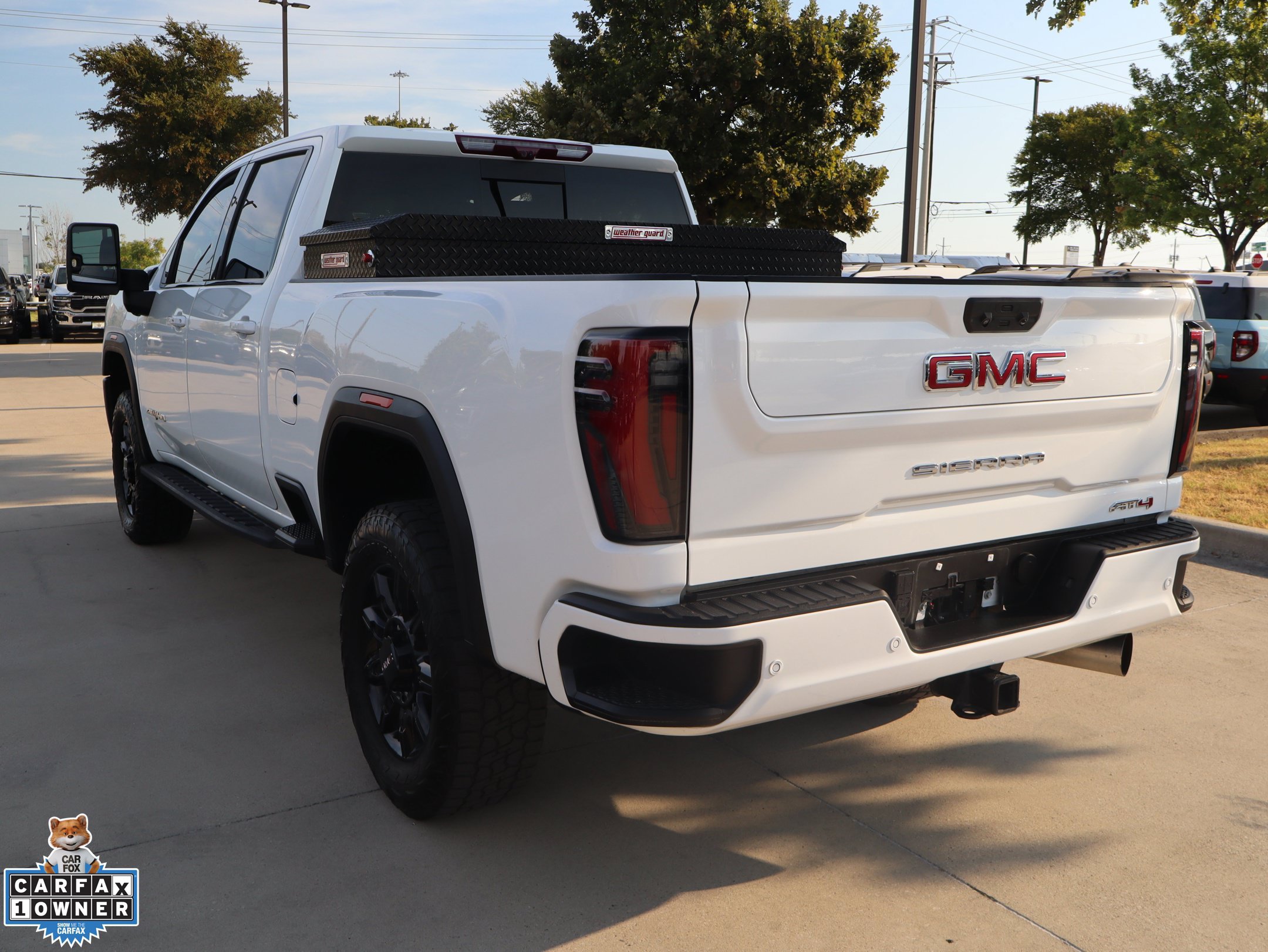 Used 2024 GMC Sierra 2500 AT4 w/ AT4 Premium Plus Package AWD/4WD image 6