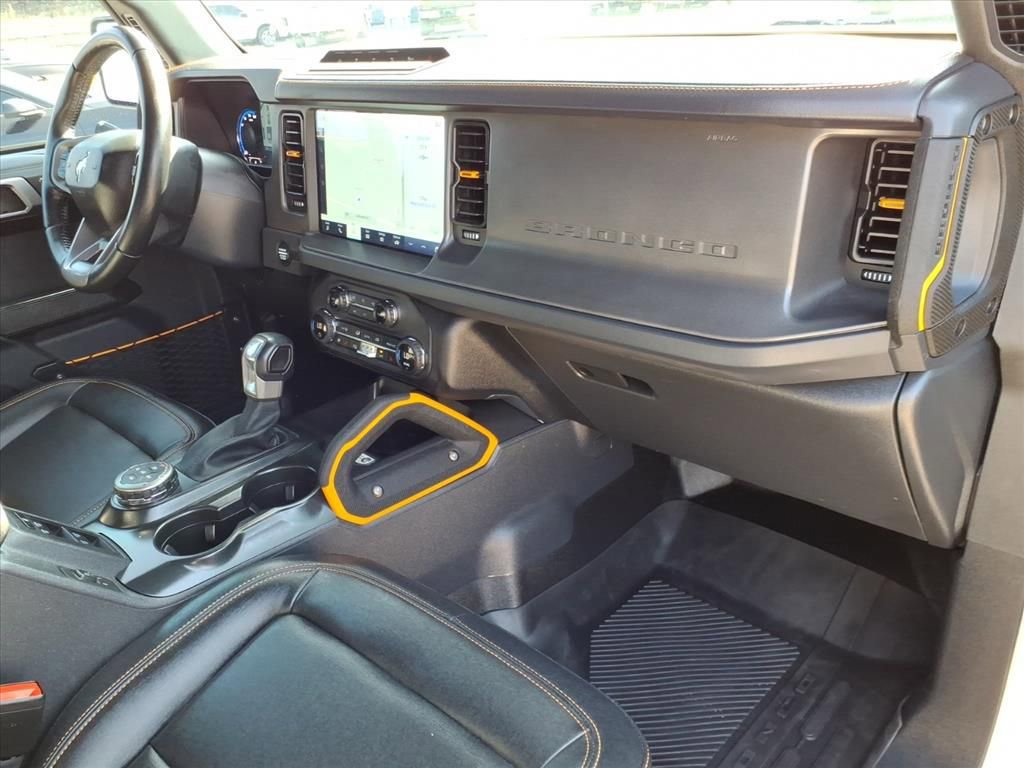 Certified 2024 Ford Bronco Badlands image 8