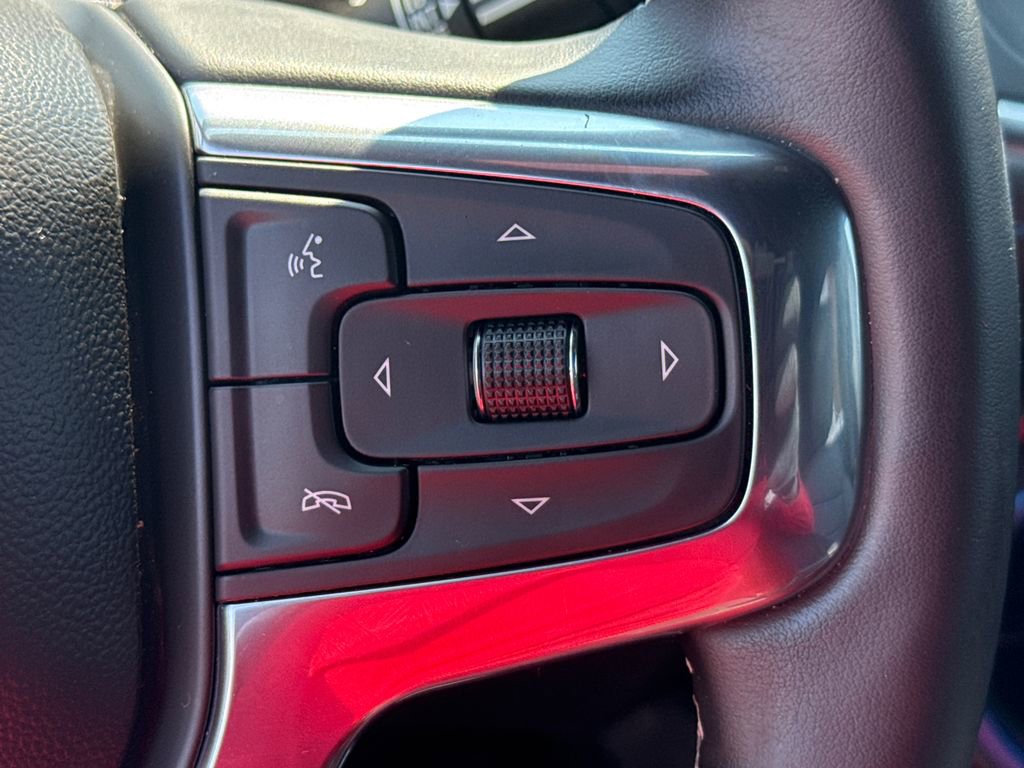Used 2023 Chevrolet Blazer RS FWD image 26