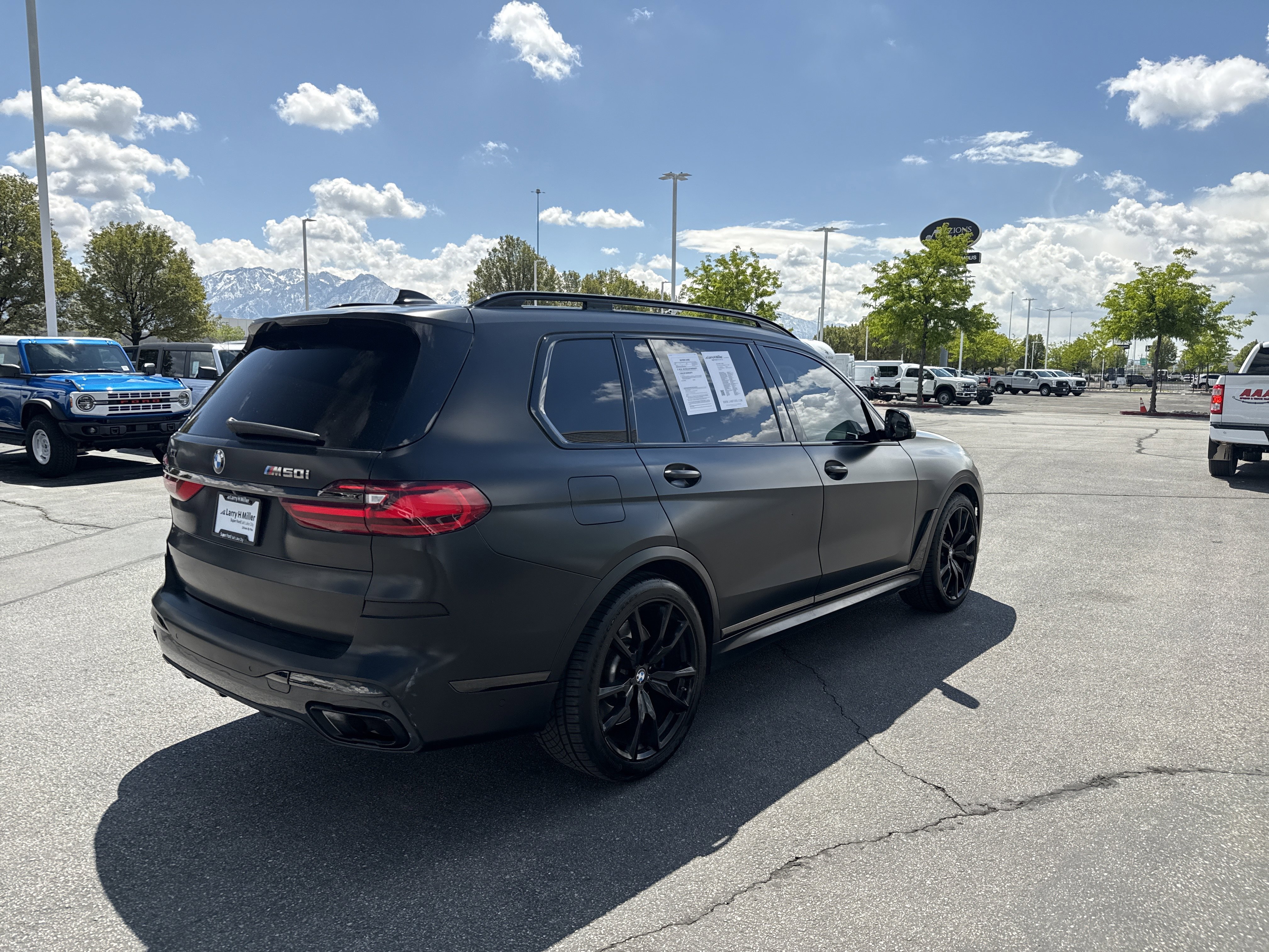 Used 2021 BMW X7 M50i AWD/4WD image 5