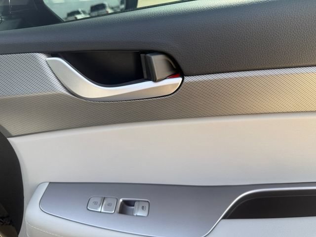 Used 2025 Hyundai Palisade SEL FWD image 6