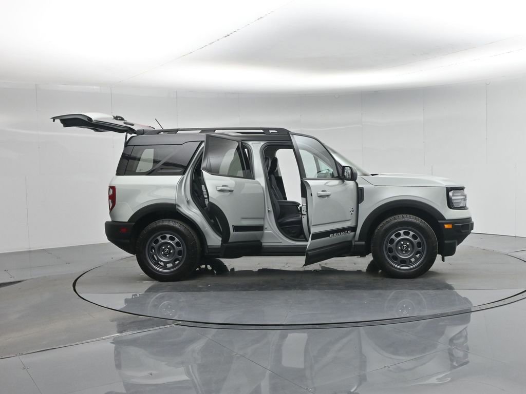 Certified 2024 Ford Bronco Sport Outer Banks w/ Tech Package image 34