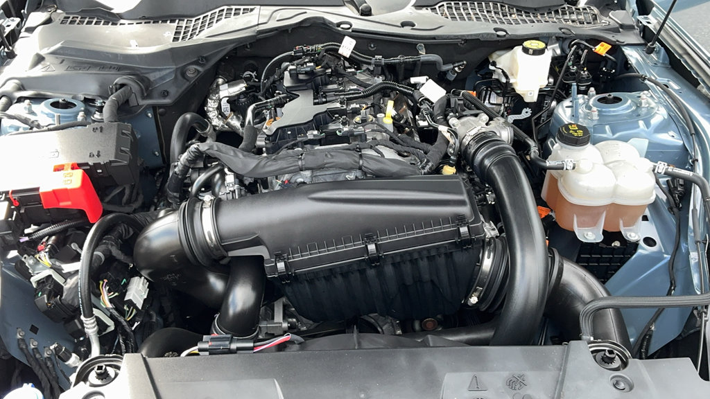 Certified 2025 Ford Mustang Coupe RWD image 38
