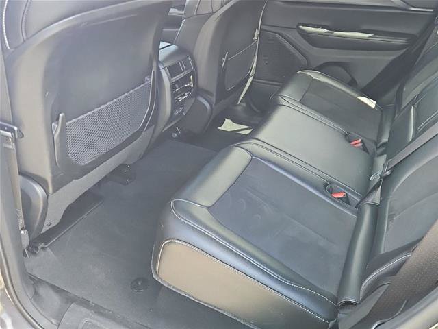 Used 2024 Jeep Grand Cherokee Altitude AWD/4WD image 20