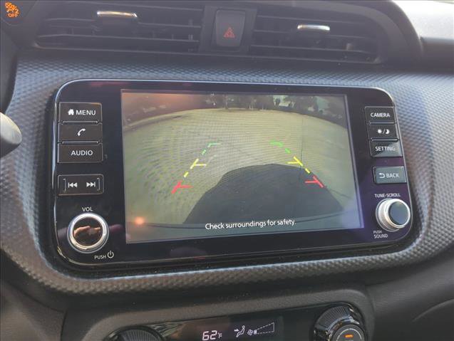 Used 2022 Nissan Kicks SV image 12