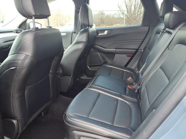 Certified 2025 Ford Escape Platinum image 10