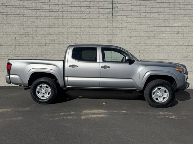 Used 2021 Toyota Tacoma SR image 2