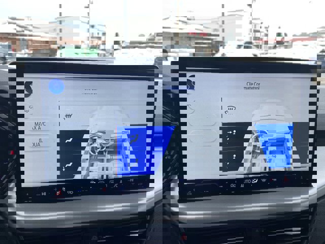 Certified 2024 Ford Escape PHEV image 17