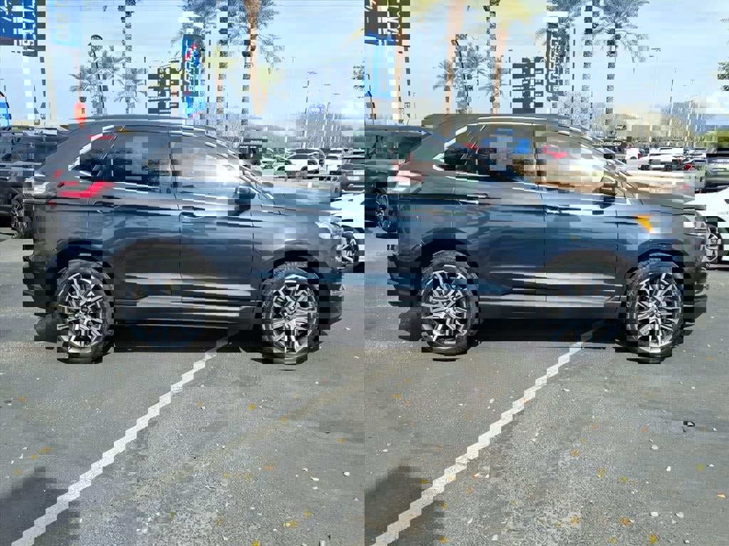 Certified 2024 Ford Edge Titanium w/ Equipment Group 301A image 3