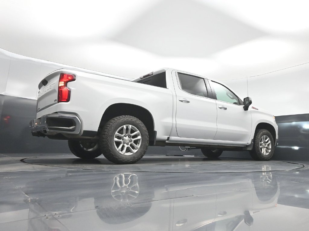 Used 2023 Chevrolet Silverado 1500 LTZ w/ LTZ Convenience Package II AWD/4WD image 48