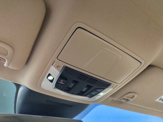 Used 2025 Acura MDX image 14