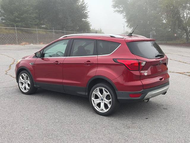 Certified 2019 Ford Escape Titanium AWD/4WD image 4
