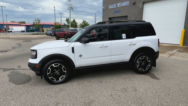 Certified 2021 Ford Bronco Sport Outer Banks w/ Outer Banks Package AWD/4WD image 6