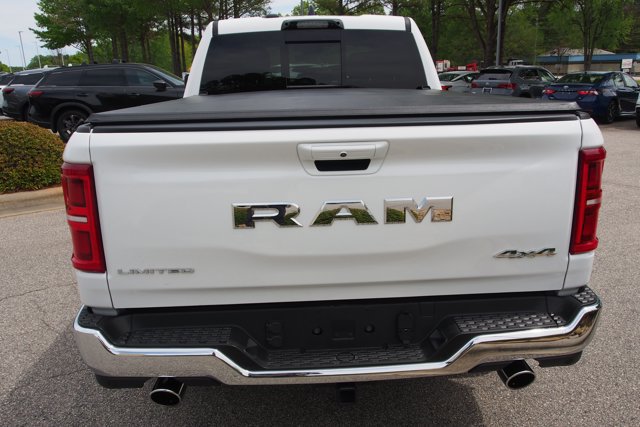 Used 2025 RAM 1500 Limited AWD/4WD image 7